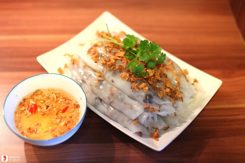 Bánh cuốn nóng
