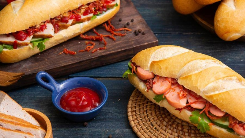 Bánh mì xúc xích