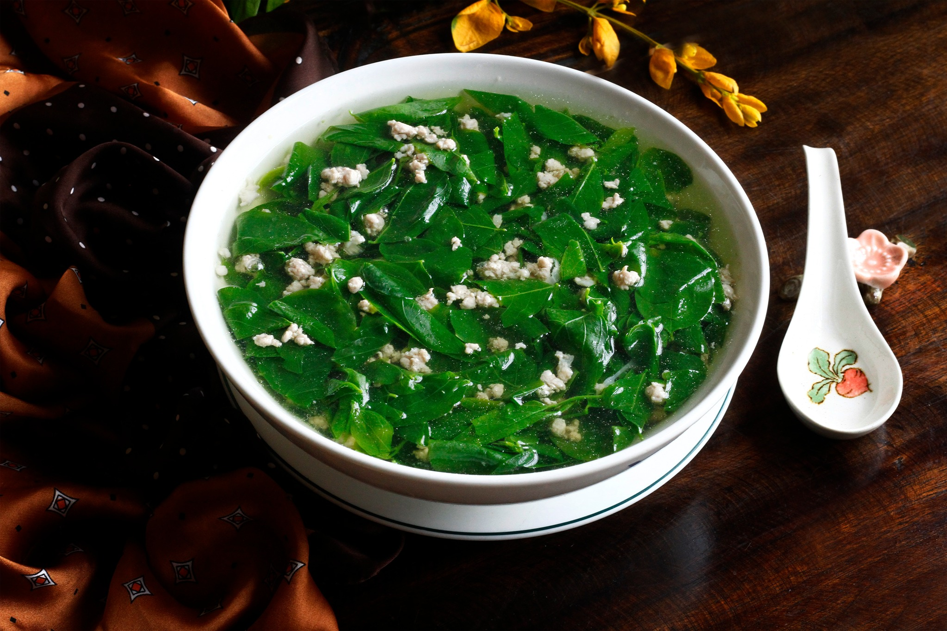 Canh rau ngót thịt băm