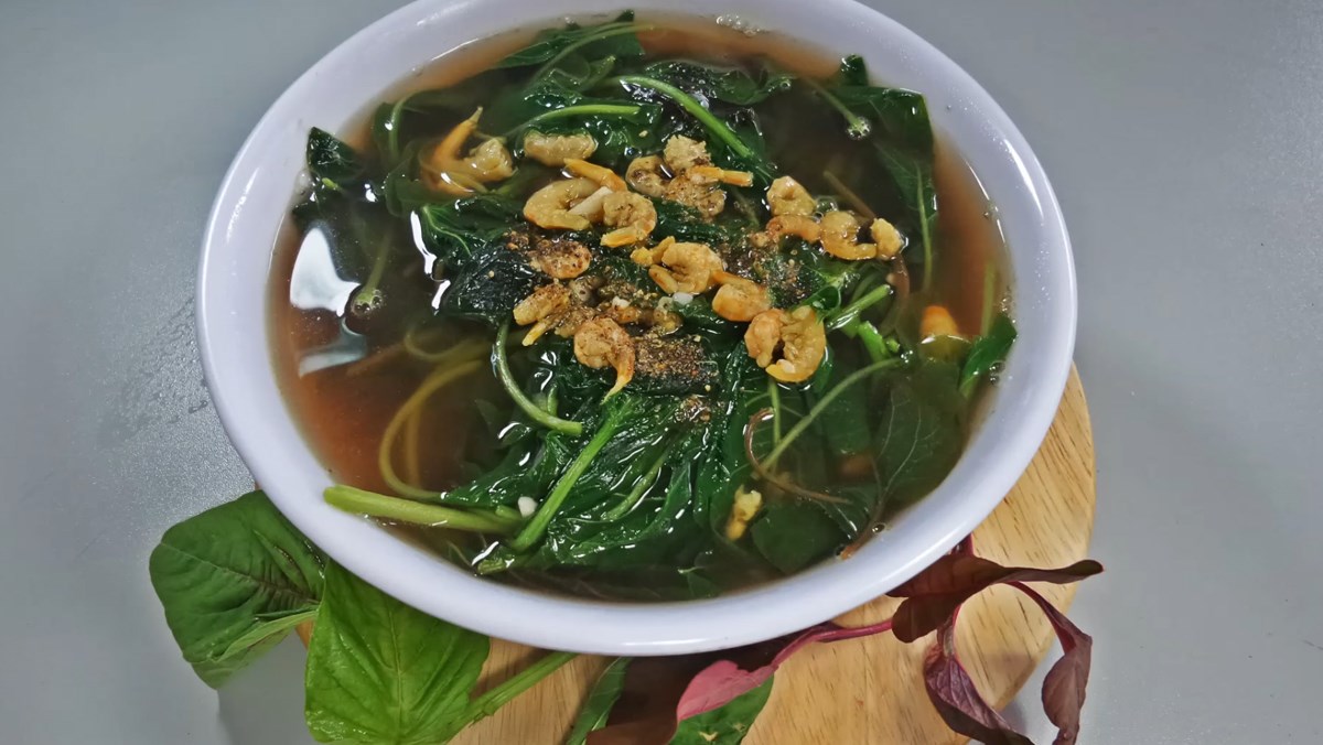 Canh tép đồng nấu rau dền