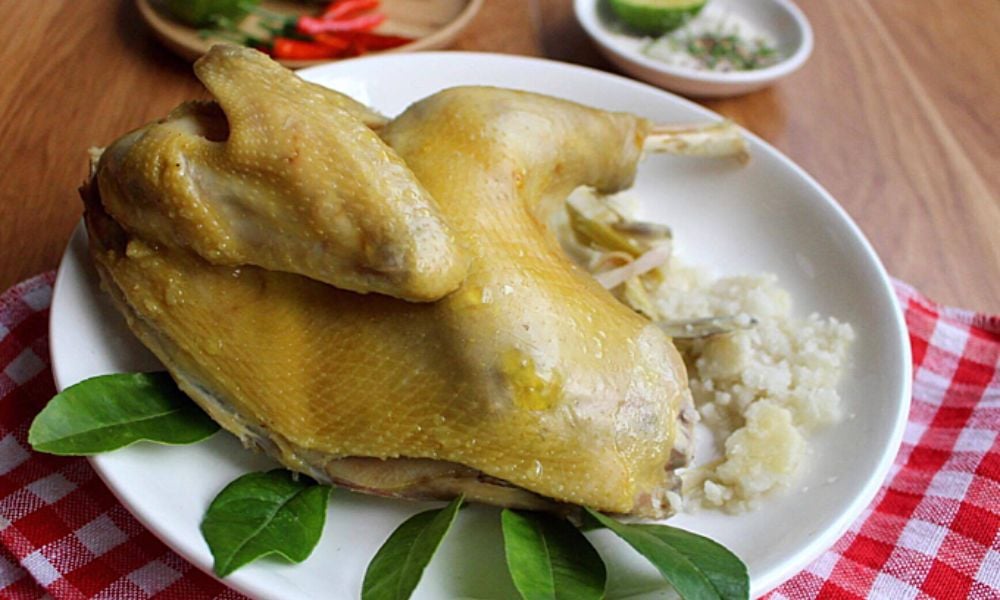 Gà hấp muối sả