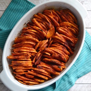 Khoai lang nướng ớt bột