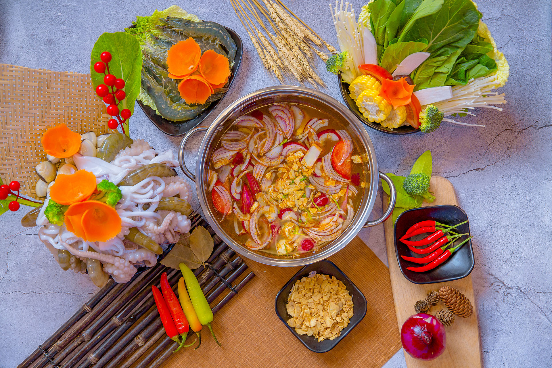 Lẩu hải sản kim chi