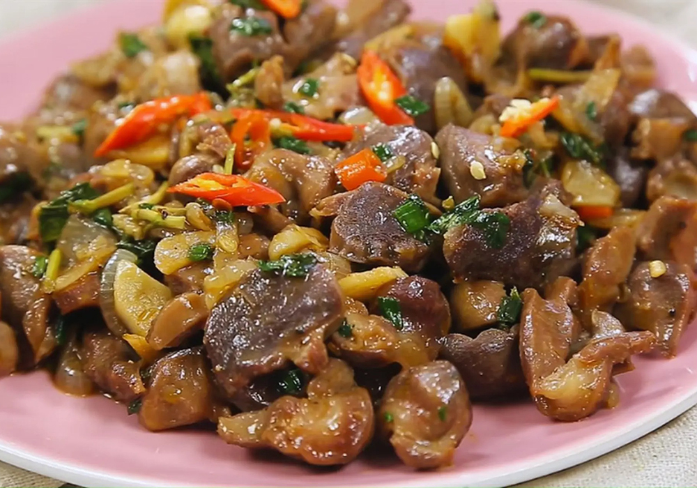 Mề gà xào sả ớt