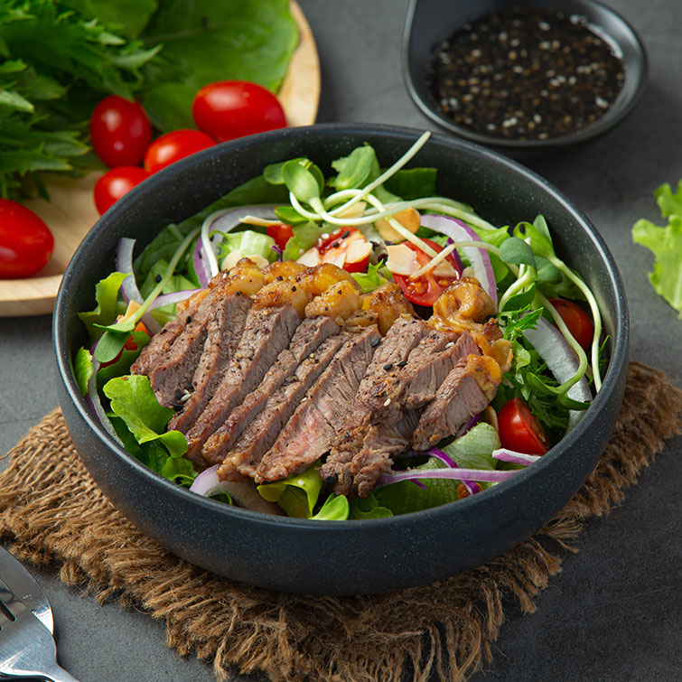 Salad bò áp chảo