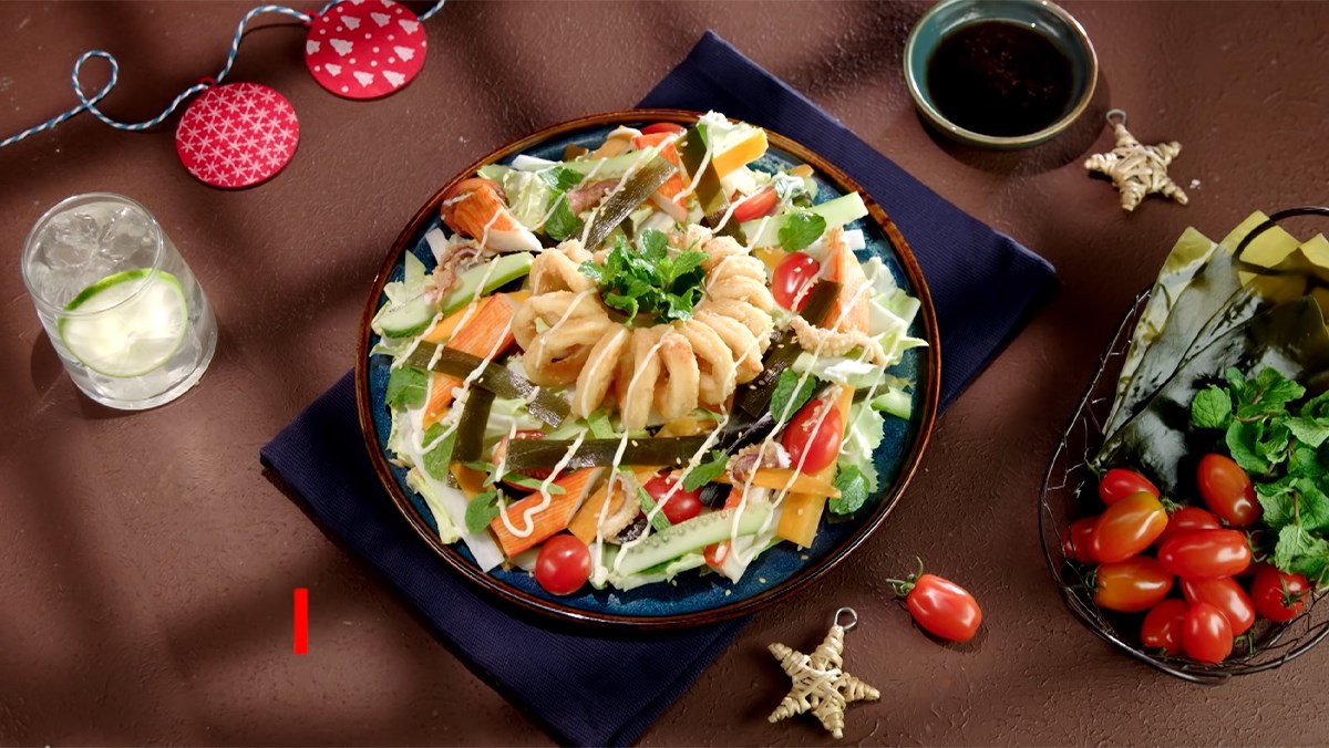 Salad mực trộn chua cay
