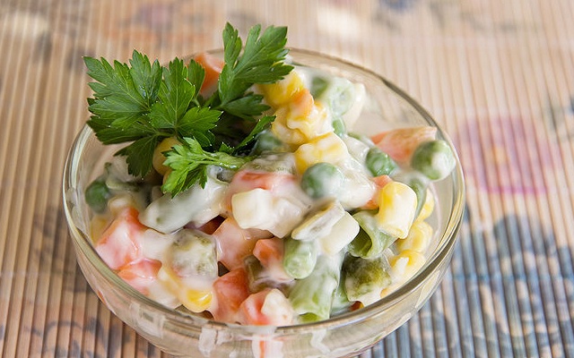 Salad rau củ luộc