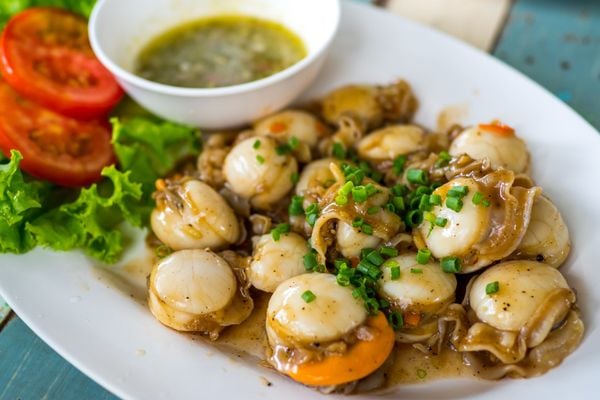 Sò điệp cháy tỏi