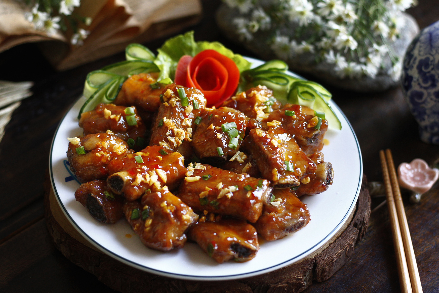 Sườn chiên mắm