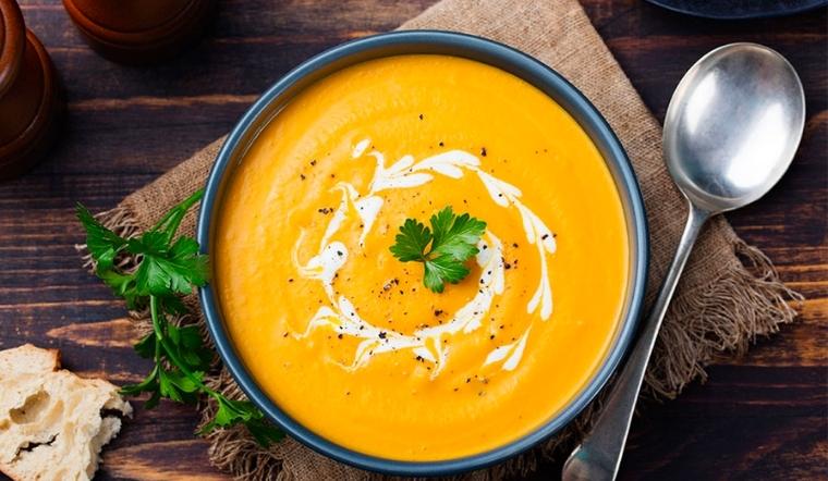 Súp bí đỏ kem tươi