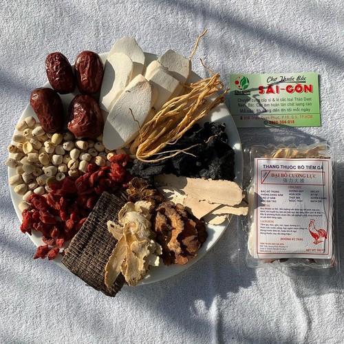 Gói thuốc bắc hầm gà